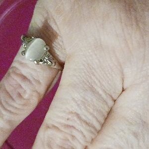 Ladies Silvertone White Faux Cats Eye Ring